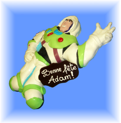 8.G�teau de f�te Buzz l'�clair